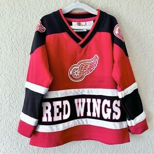 Vintage toddler NHL Red Wings Yzerman jersey